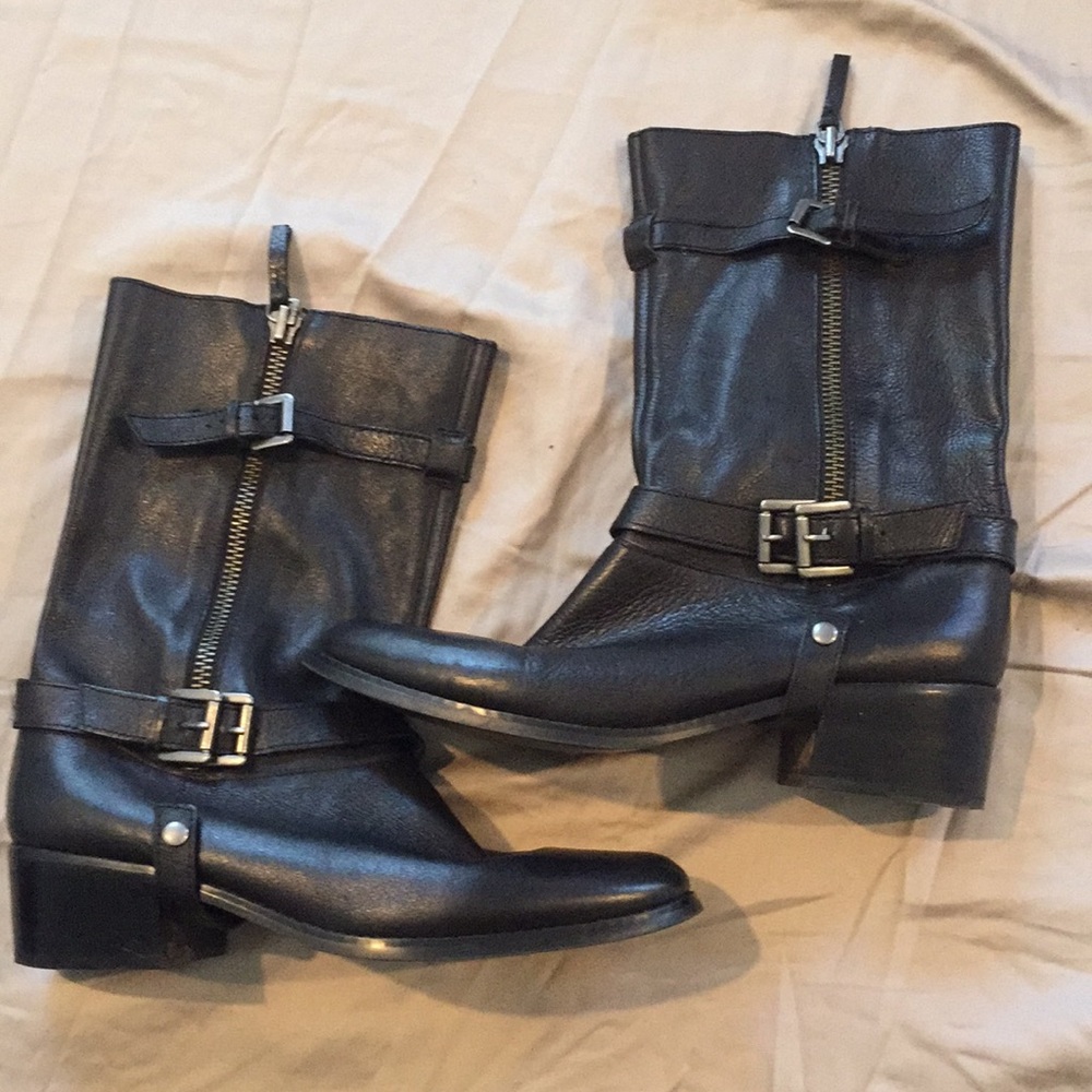 Leather Nine West Moto Boot / Bootie